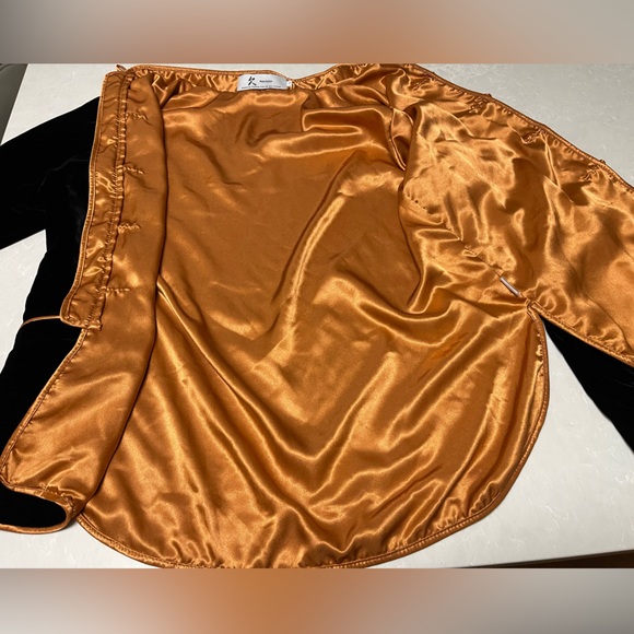 EUC Vintage Velvet and Silk Jacket - Picture 8 of 8